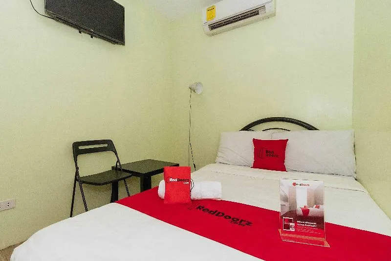 Reddoorz @ Hotel Rosemarie Pasay